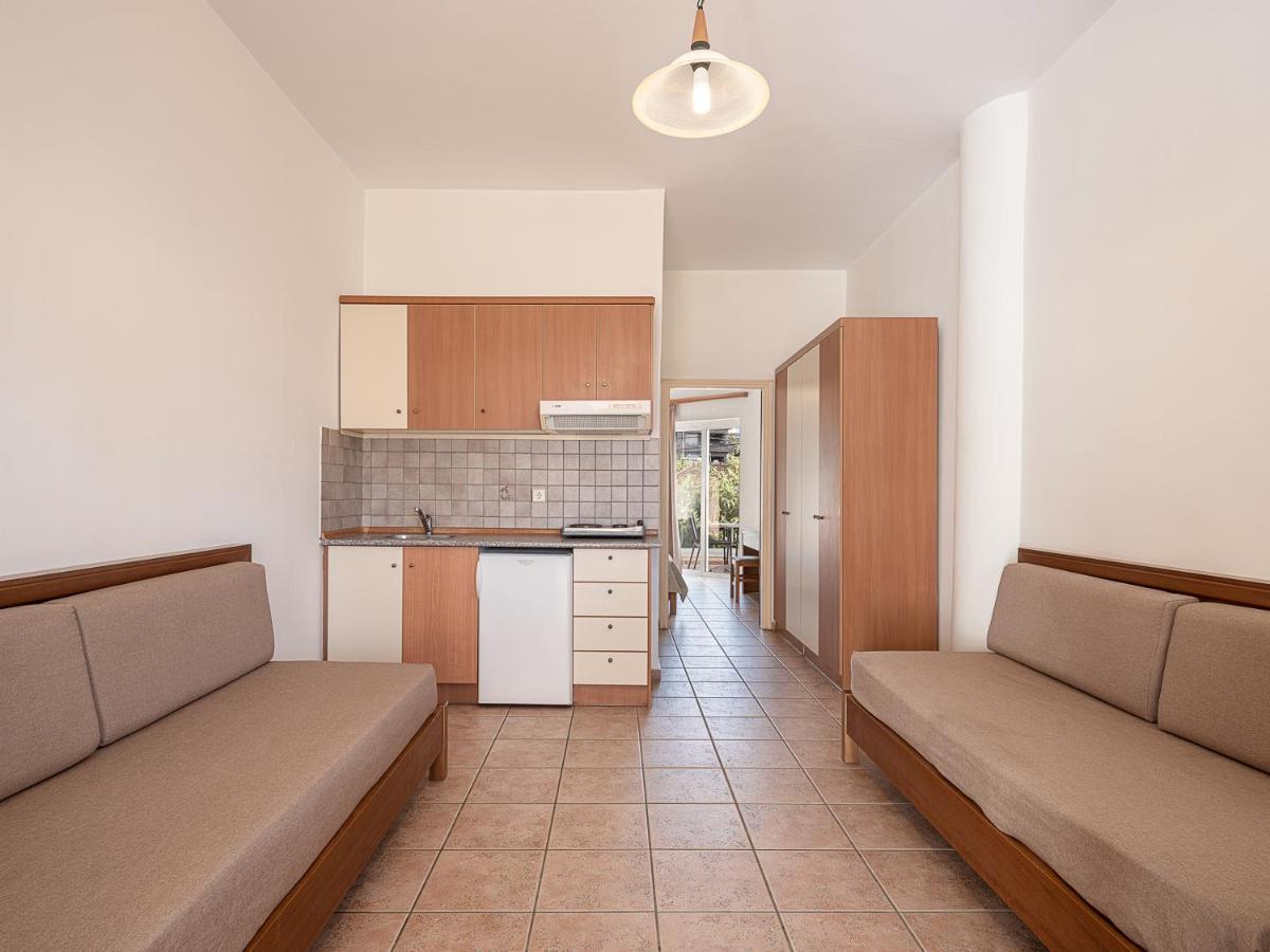 Nontas Hotel Apartments Daratsos Eksteriør billede